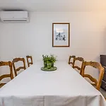 Kuca Za Odmor Dunja Sa Privatnim Bazenom Prázdninový dům Omišalj