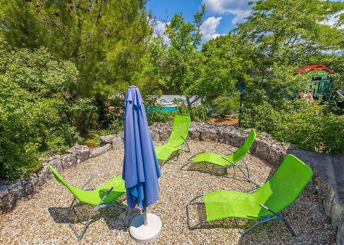 Casa vacanze Kuca Za Odmor Dunja Sa Privatnim Bazenom *