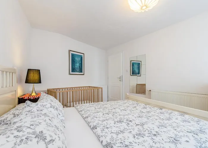 Kuca Za Odmor Dunja Sa Privatnim Bazenom Casa vacanze Omišalj