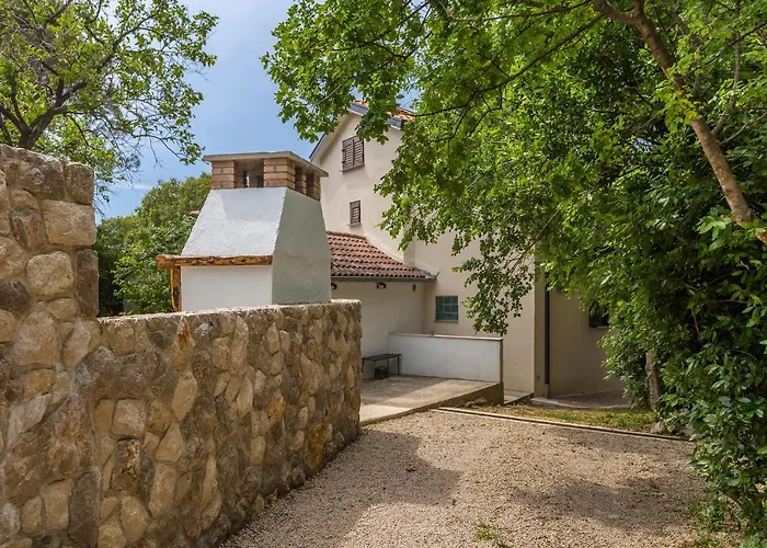 Kuca Za Odmor Dunja Sa Privatnim Bazenom Omišalj